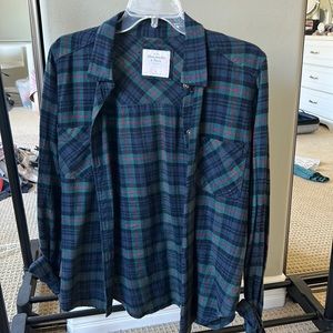 Abercrombie & fitch women’s flannel